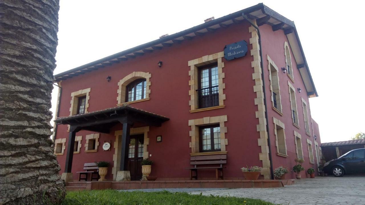 Posada Mediavia Ubiarco Zewnętrze zdjęcie